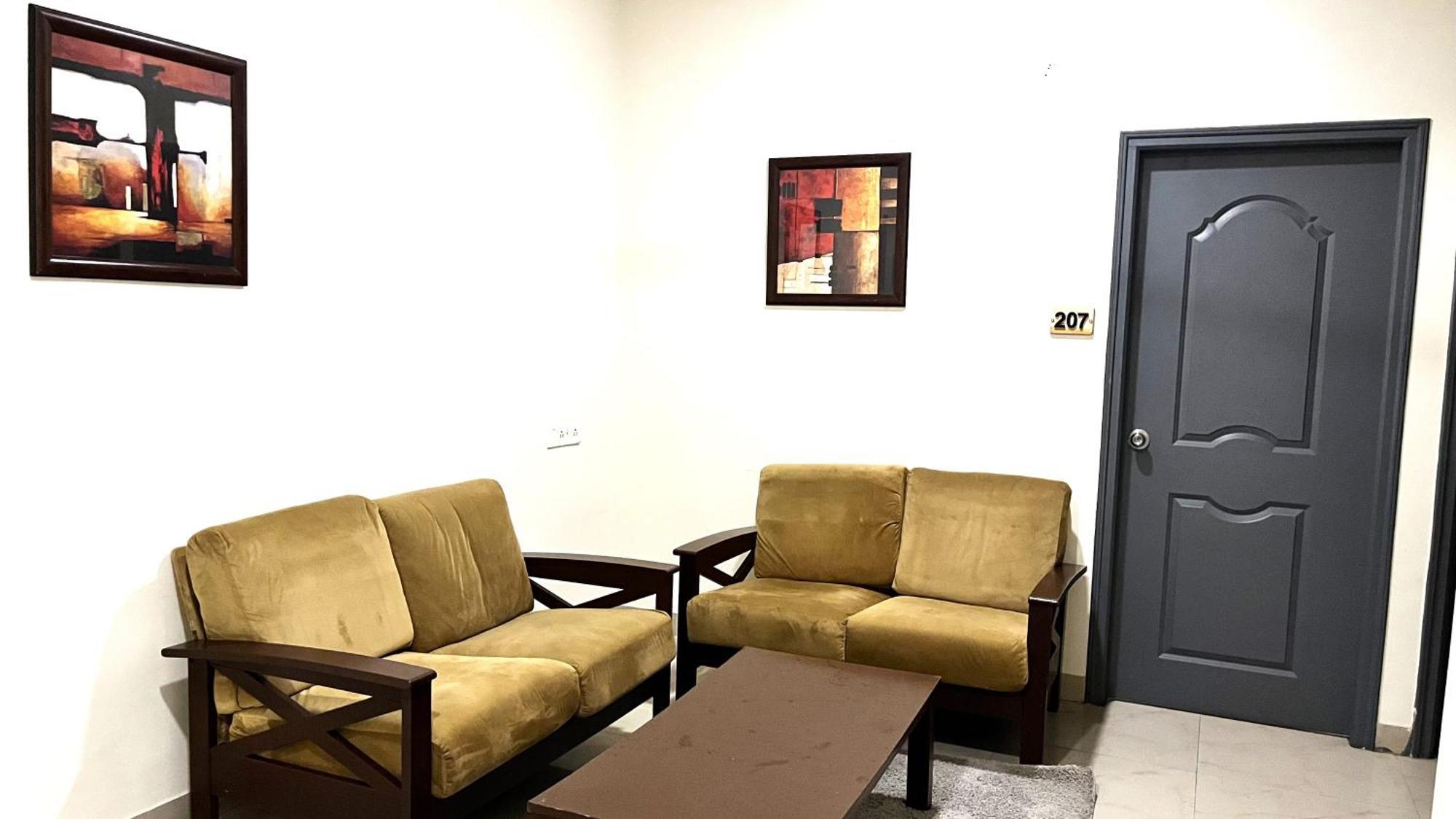 Athasri Hotel Hsr Layout バンガロール エクステリア 写真