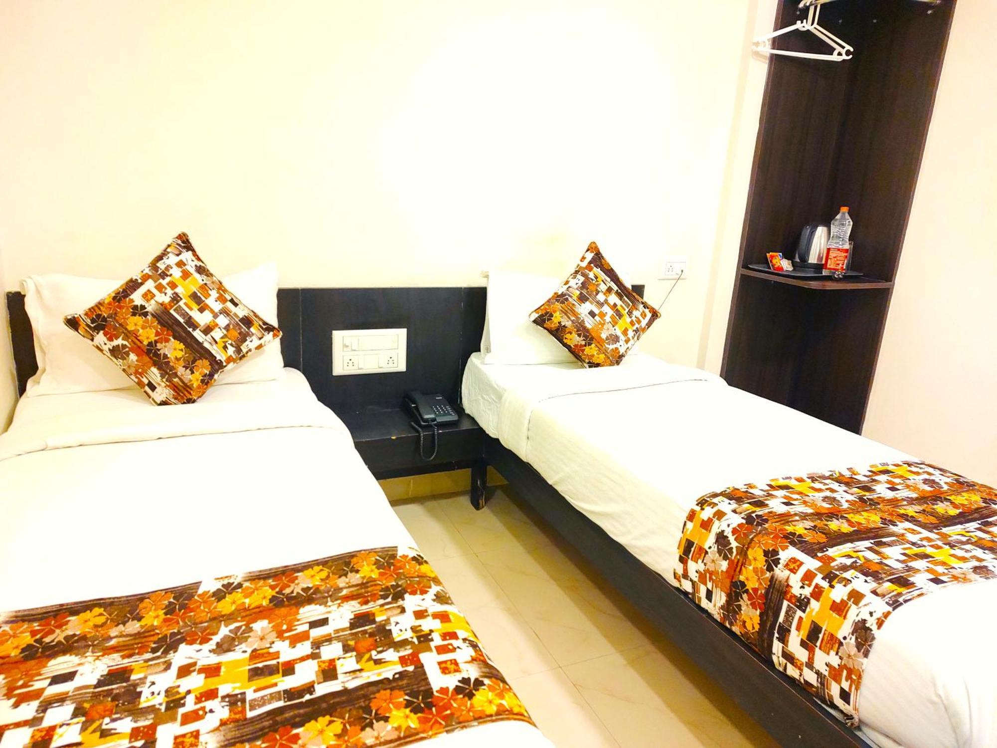 Athasri Hotel Hsr Layout バンガロール エクステリア 写真